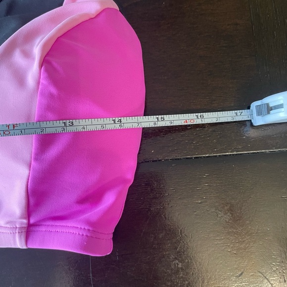 Sports Illustrated Swimsuit in Black and Pink - size medium Bikini Set - Picture 11 of 16